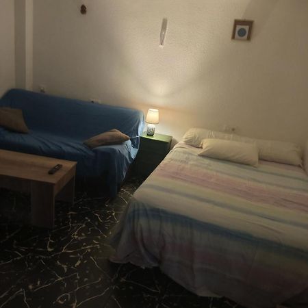 Habitaciones Comodas 간디아 외부 사진